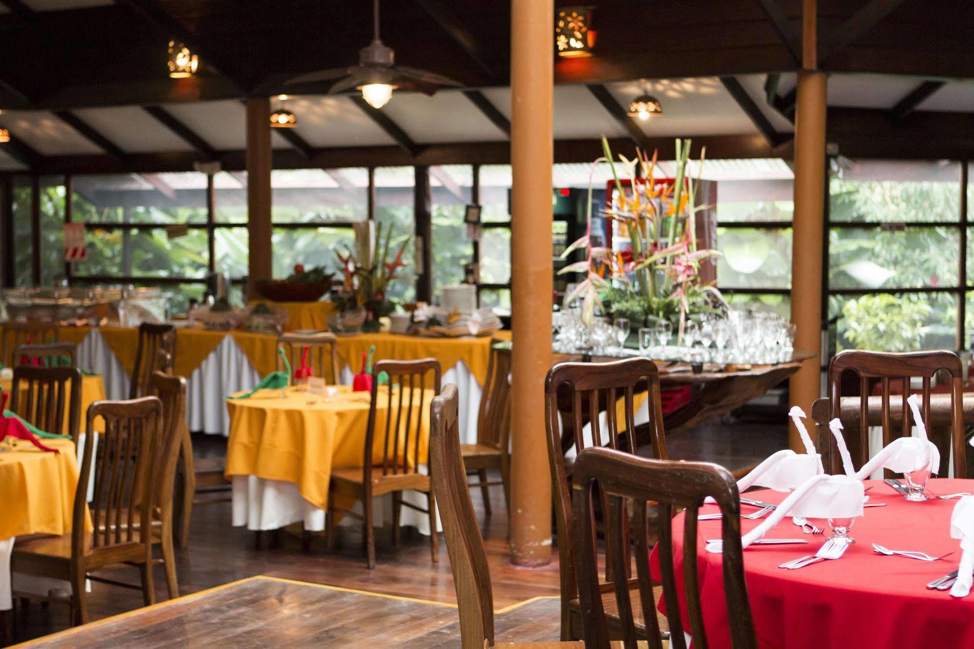 Pachira Lodge Tortuguero Exterior photo